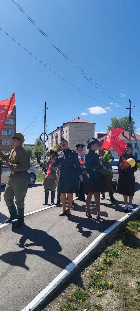 Глава Ютазинского района посетил участников ВОВ