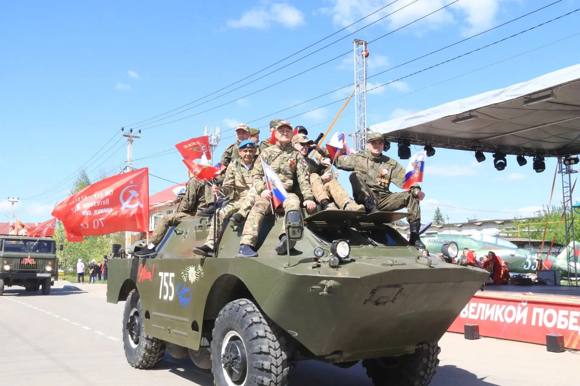 Бессмертный строй Победы – в Уруссу