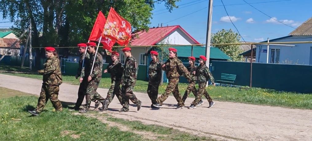 Глава Ютазинского района посетил участников ВОВ