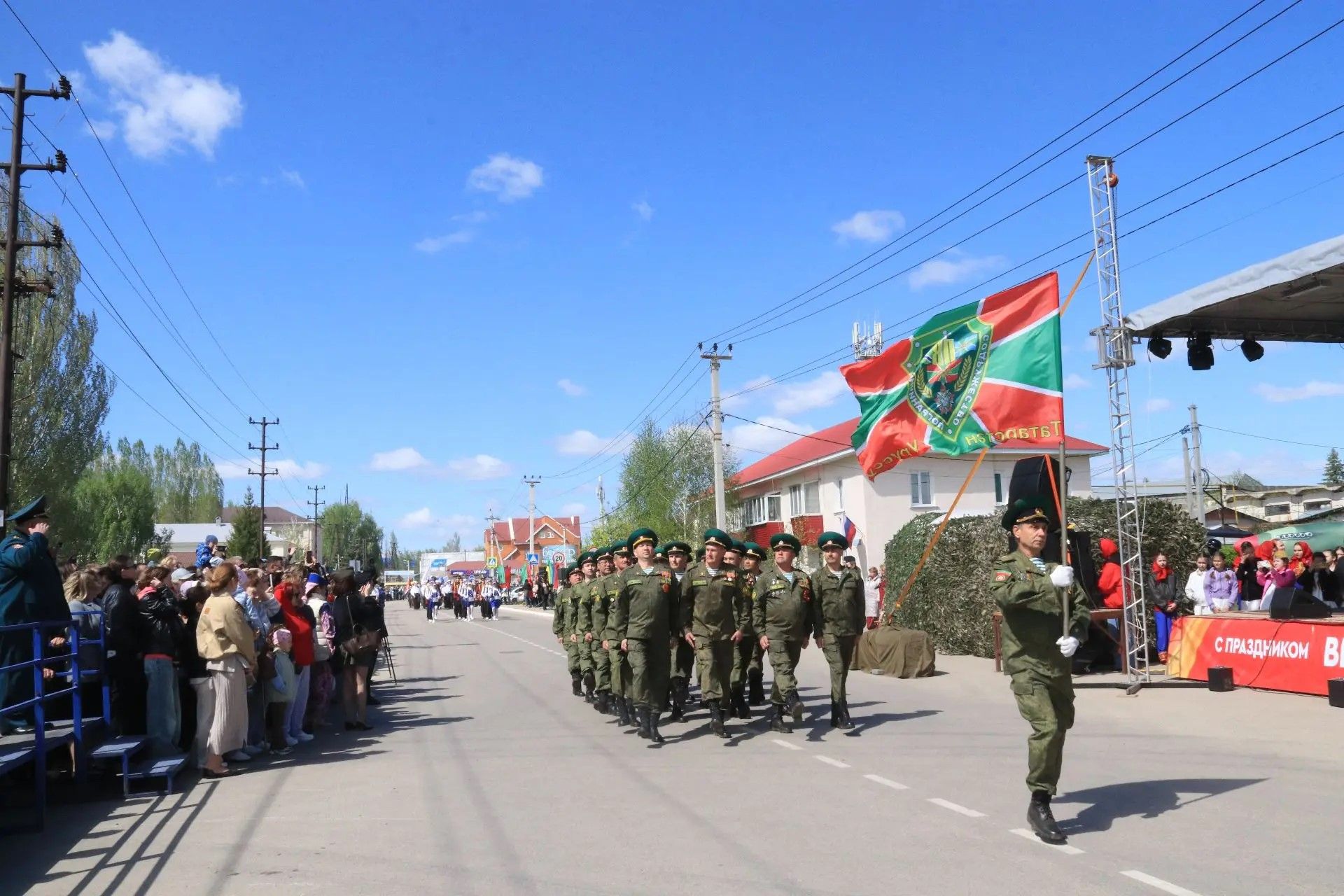 Бессмертный строй Победы – в Уруссу