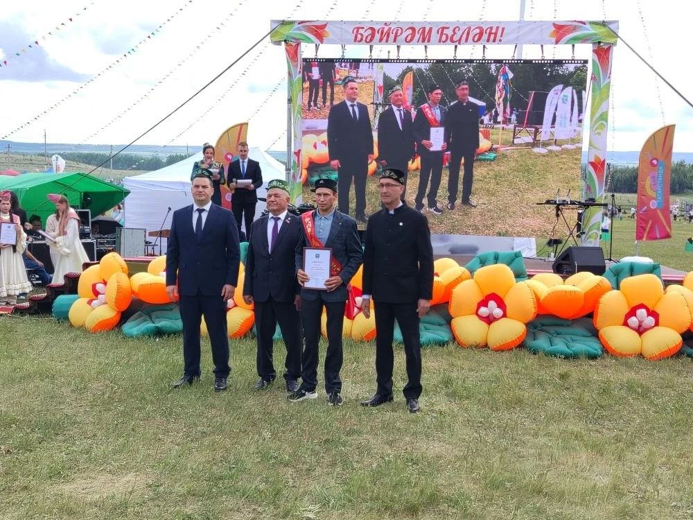 Достойные труда — достойной награды!