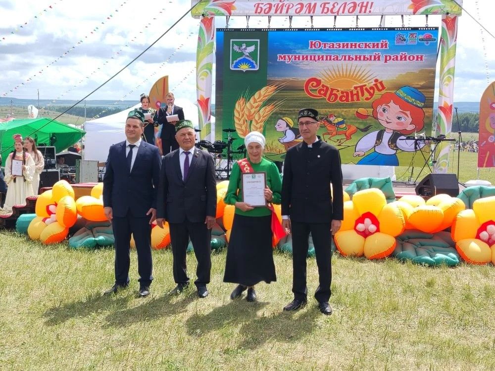 Достойные труда — достойной награды!