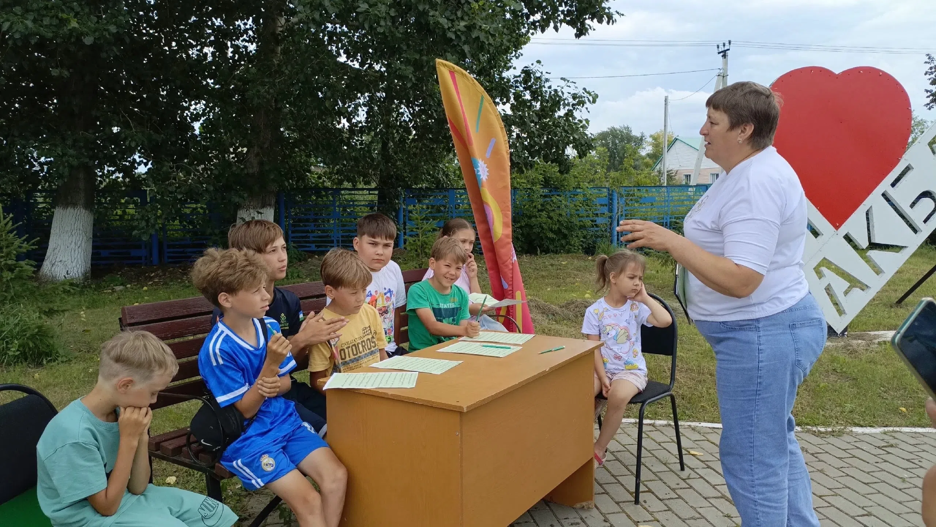 Увлекательное путешествие в мир природы: викторина в Акбашском СДК