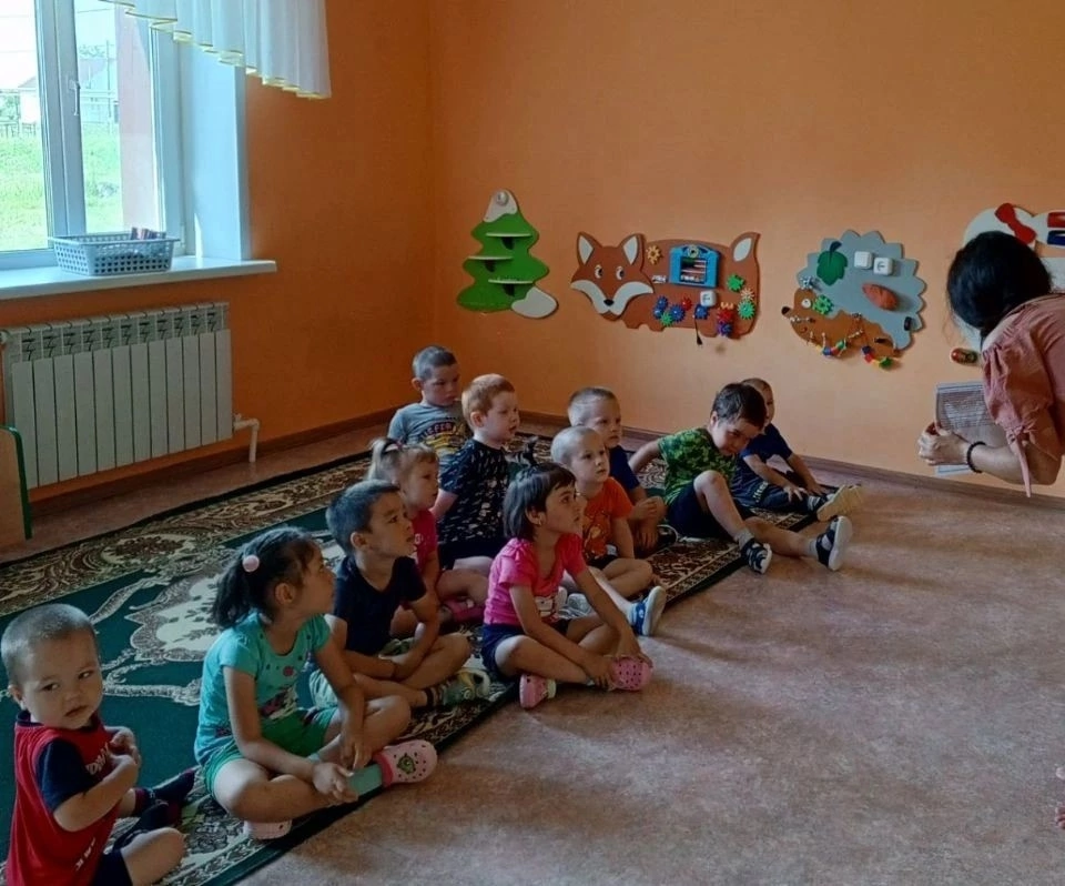 В Байрякинском сельском доме культуры прошёл экологический час