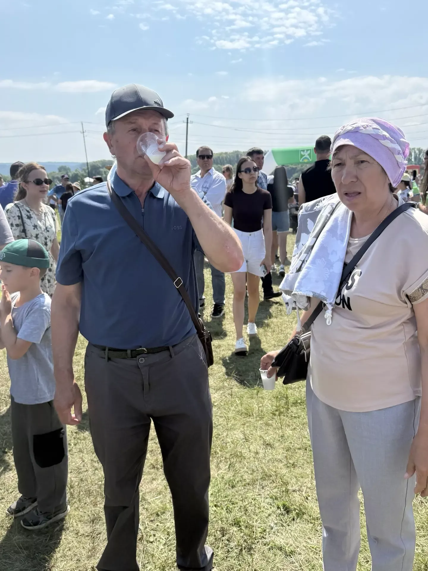 Кумыс в этот день пробовали все и мы тоже