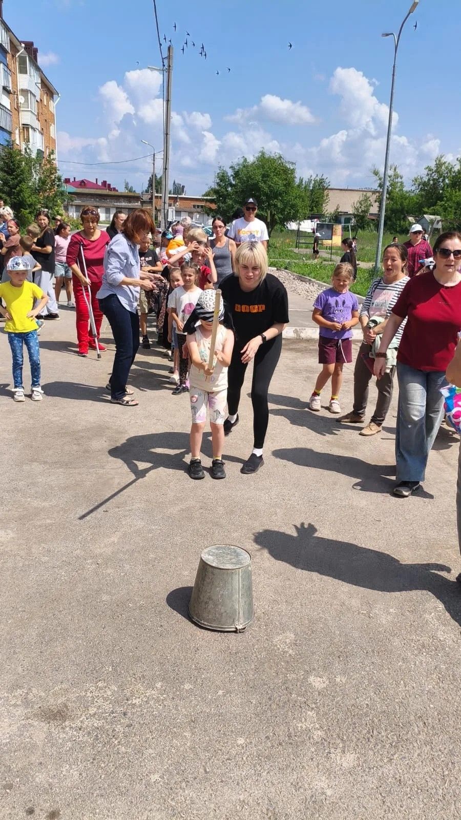 Веселый детский Сабантуй во дворе