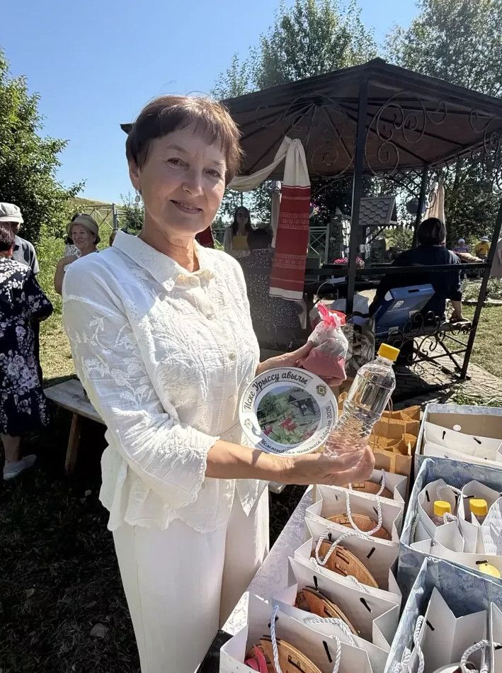 Иске Урыссу халкы Чишмә бәйрәмен билгеләде