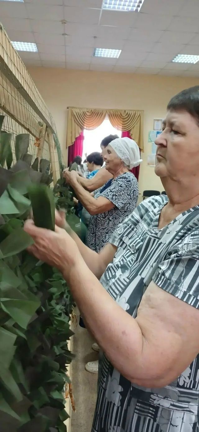 Плетём, верим, помогаем: как Абсалямово поддерживает бойцов