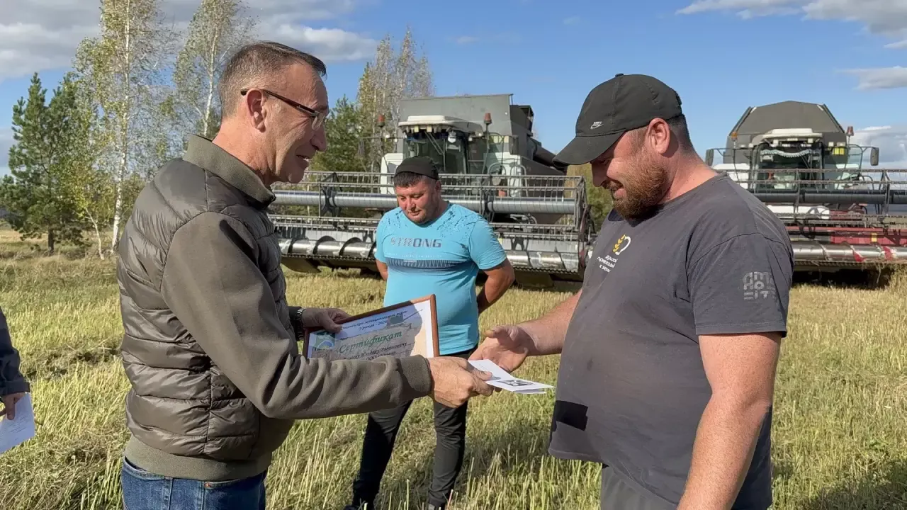 В Ютазинском районе наградили передовиков уборочной кампании