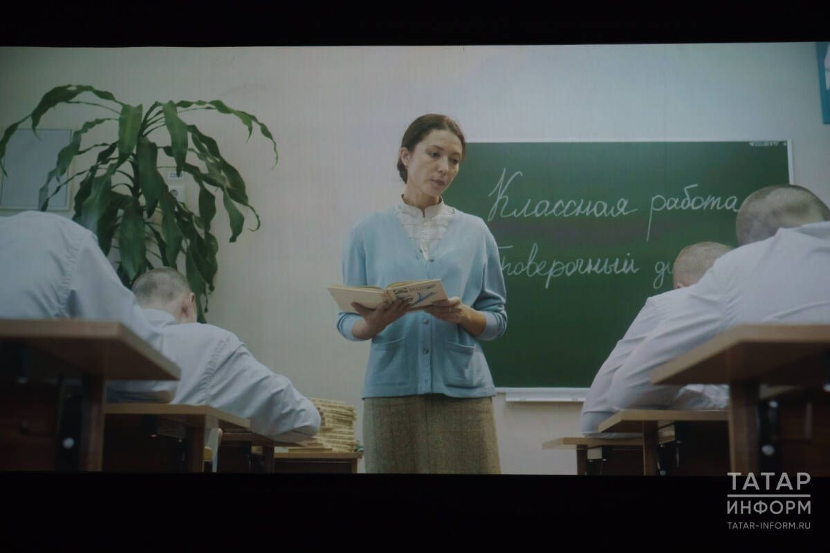 Звёзды пополнили народный фотоархив фильма «Я приду»