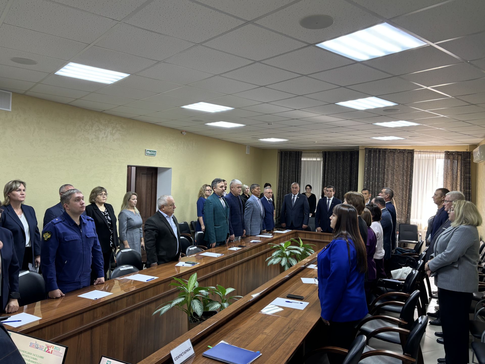 В Ютазинском районе состоялось внеочередное заседание районного совета