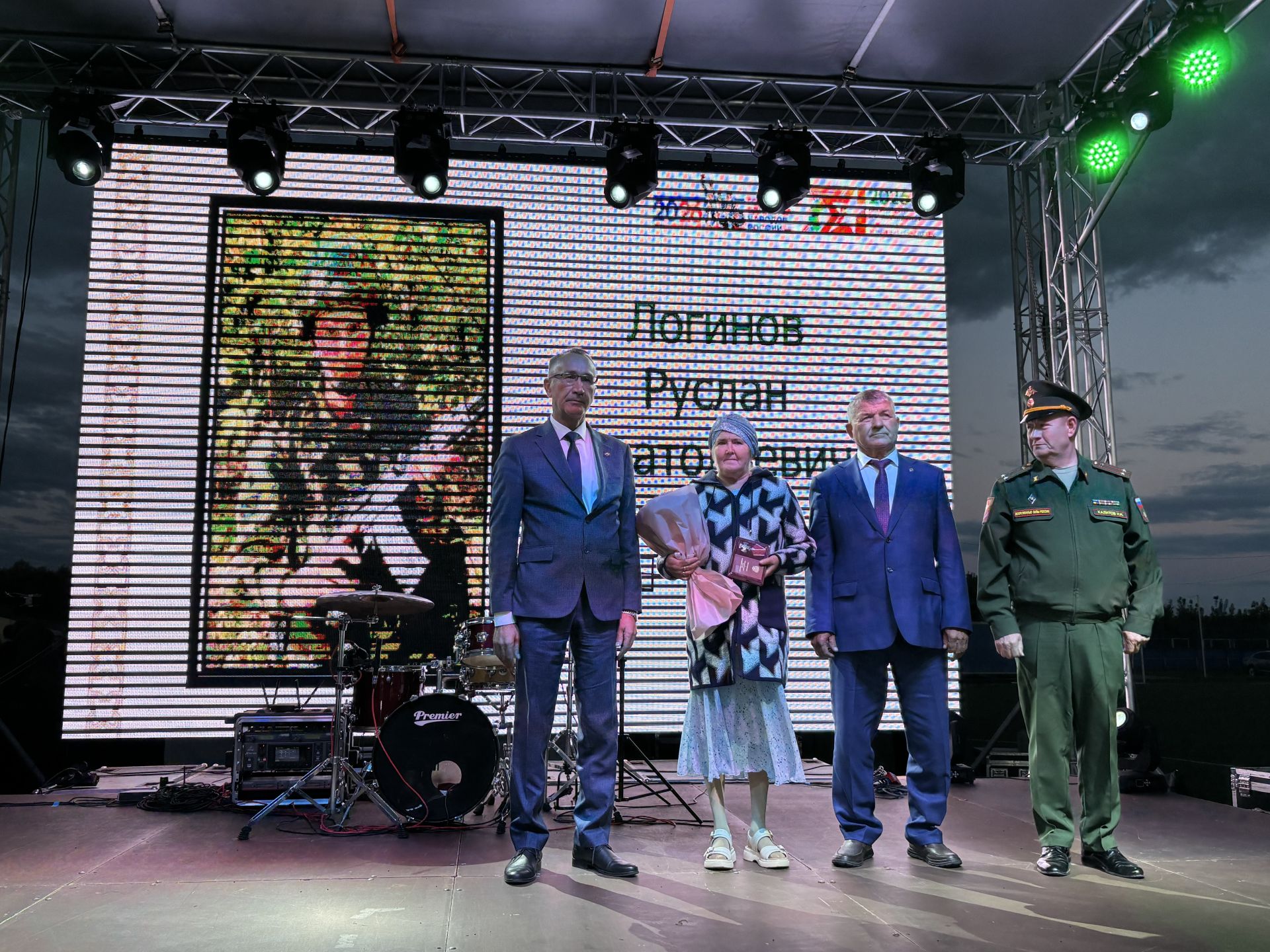 Ютазинский район отметил 35-летие и День Республики грандиозным праздником