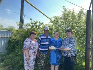 Посещение на дому: Своих не бросаем