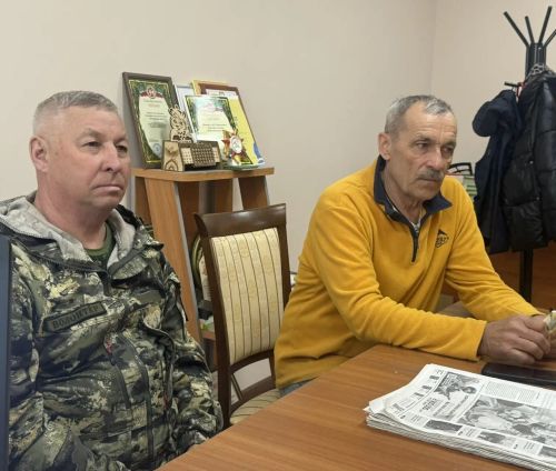 Үз гомерләрен куркыныч астына куеп, волонтерлар махсус хәрби операция зонасына гуманитар ярдәм илтә