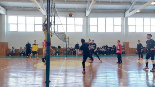 В СОК «Олимп» прошел муниципальный этап школьной волейбольной лиги