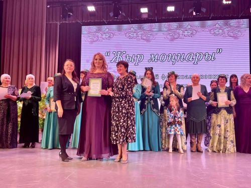 Звонкоголосая Энже Ильясова победитель Межрегионального конкурса