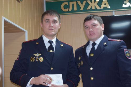 Стражи порядка района принимали поздравления по случаю своего профессионального праздника