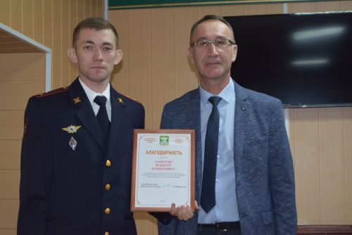 Стражи порядка района принимали поздравления по случаю своего профессионального праздника