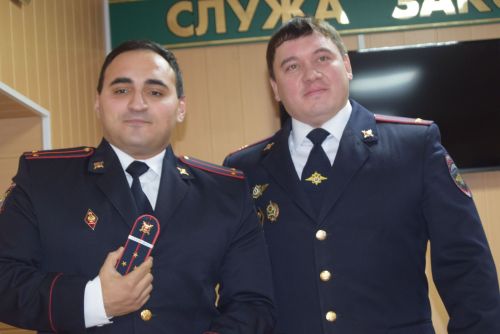 Стражи порядка района принимали поздравления по случаю своего профессионального праздника