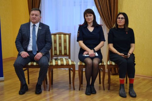 Ютазинские школьники получили паспорта в торжественной обстановке