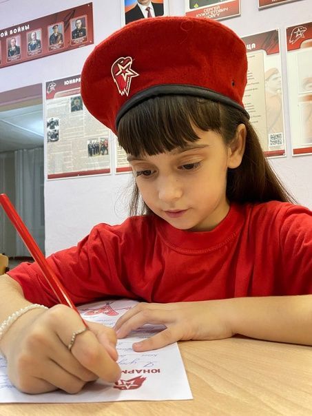 Волонтеры «Лиги активистов» поддержали бойцов СВО теплыми словами