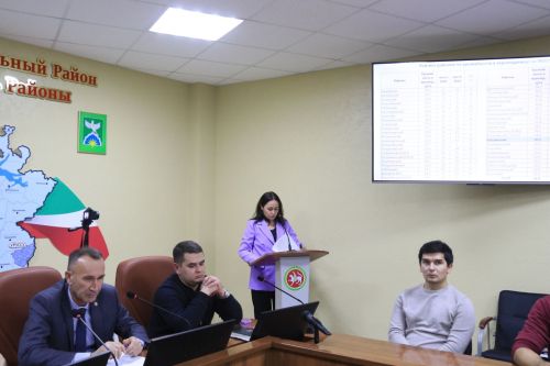 Глава района Аяз Шафигуллин: ориентироваться на стрессоустойчивые культуры