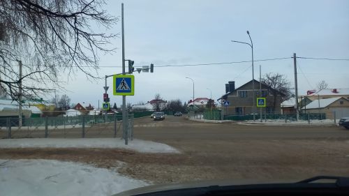 Первый в поселке Уруссу светофор начал свою работу