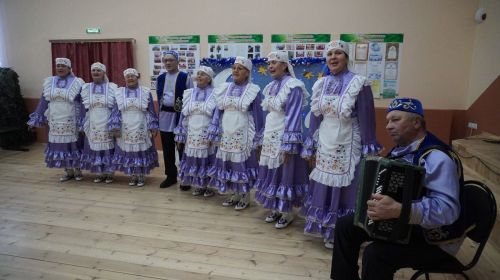 Праздничным убранством — ко встрече Нового года
