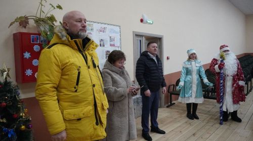 Праздничным убранством — ко встрече Нового года