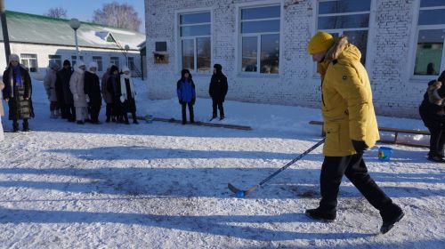 Праздничным убранством — ко встрече Нового года