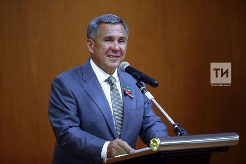 Татарстан подписал соглашение с Новикомбанком об инвестпрограммах
