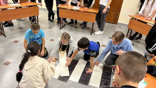 Правила дорожные знать каждому положено!