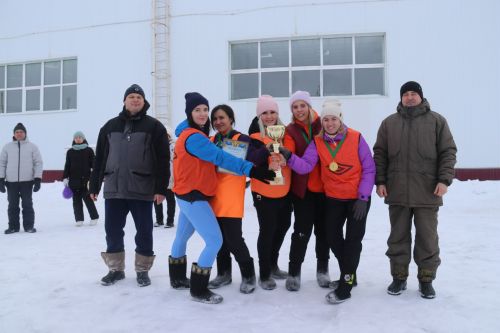 «Футбол в валенках» - веселое зимнее соревнование