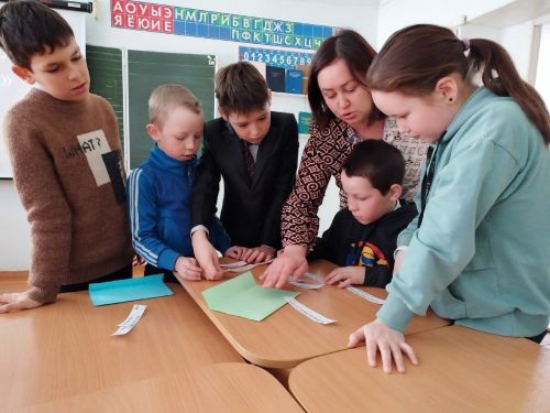 Для младших школьников проведен парламентский урок