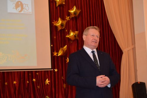 Языки – ключ к сохранению духовного наследия