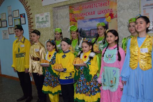Языки – ключ к сохранению духовного наследия