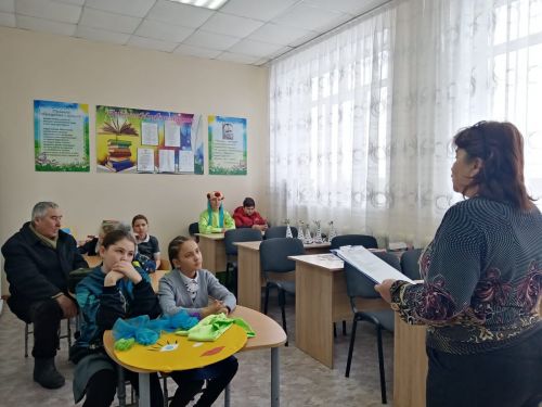 Каракашлинская сельская библиотека провела викторину «Весну встречаем- Науруз отмечаем»