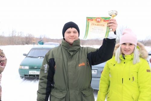 На Абсалямовском озере рыбаки соревновались