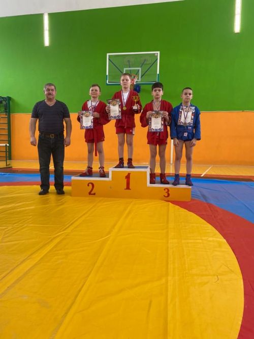 Уруссинские самбисты снова на пьедестале