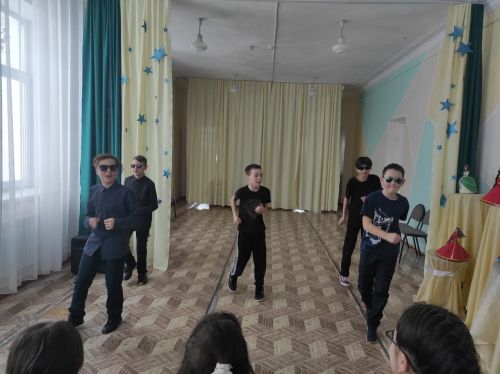 В ЦДТ прошел праздничный концерт к 8 марта