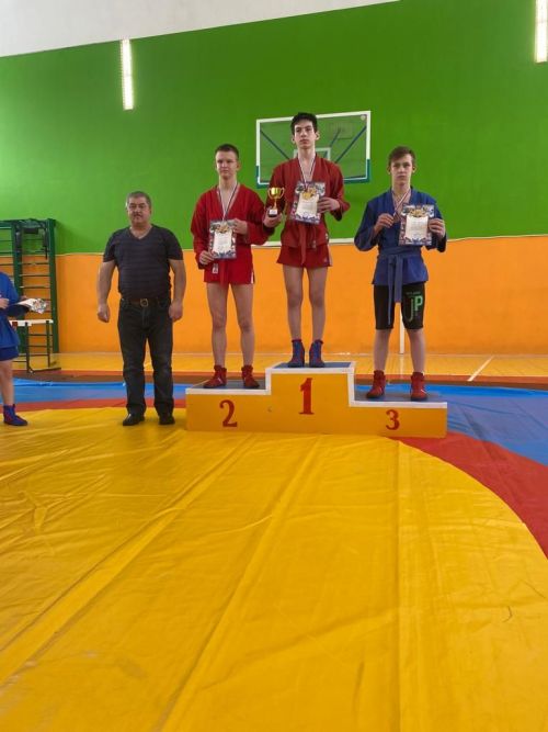 Уруссинские самбисты снова на пьедестале