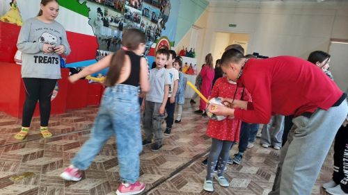 12 апреля в Центре детского творчества состоялась игровая программа для детей под название «Поехали»