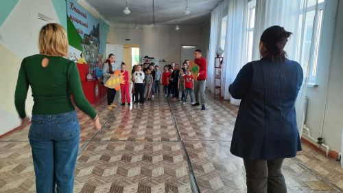 12 апреля в Центре детского творчества состоялась игровая программа для детей под название «Поехали»
