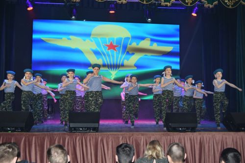 Ютазинские ребята уходят в армию
