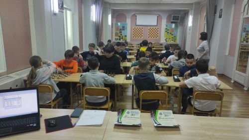 Турнир по шахматам «Майский»