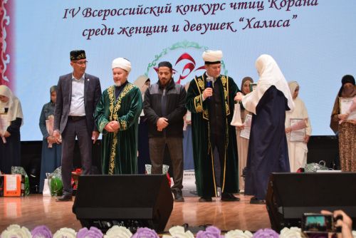 В Ютазинском районе выбрали лучших чтиц Корана
