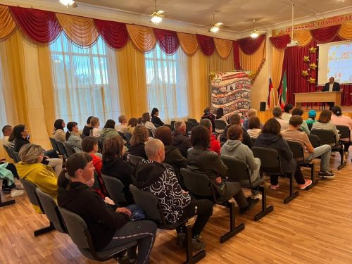 В Ютазинской СОШ прошло общешкольное родительское собрание по теме «Безопасное лето»