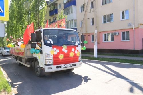 В День Победы участникам Великой Отечественной войны района вручили подарки
