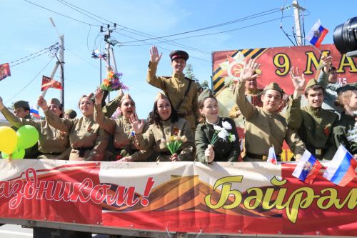 В День Победы участникам Великой Отечественной войны района вручили подарки