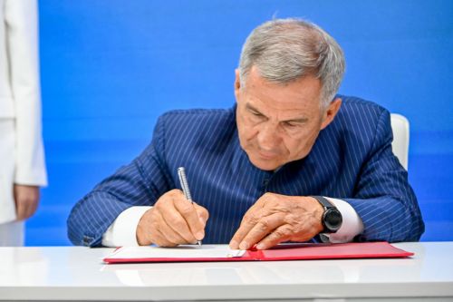 Рустам Минниханов поручил усилить работу с населением по противопожарной безопасности